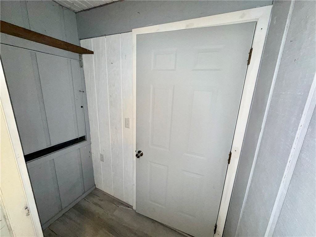 310 Liberty St - Photo 2 of 12