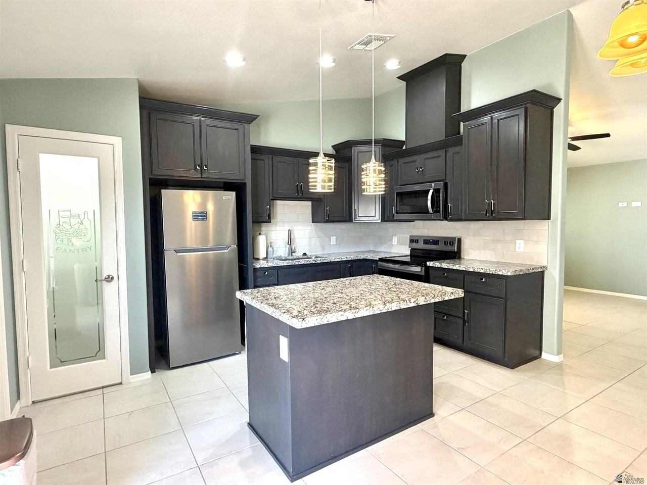 12673 S Prescott Rd - Photo 4 of 8