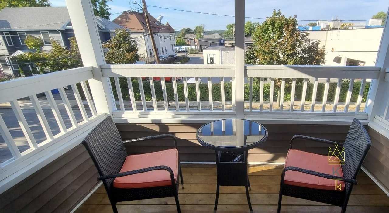 155 Alder St #1 - Photo 7 of 9