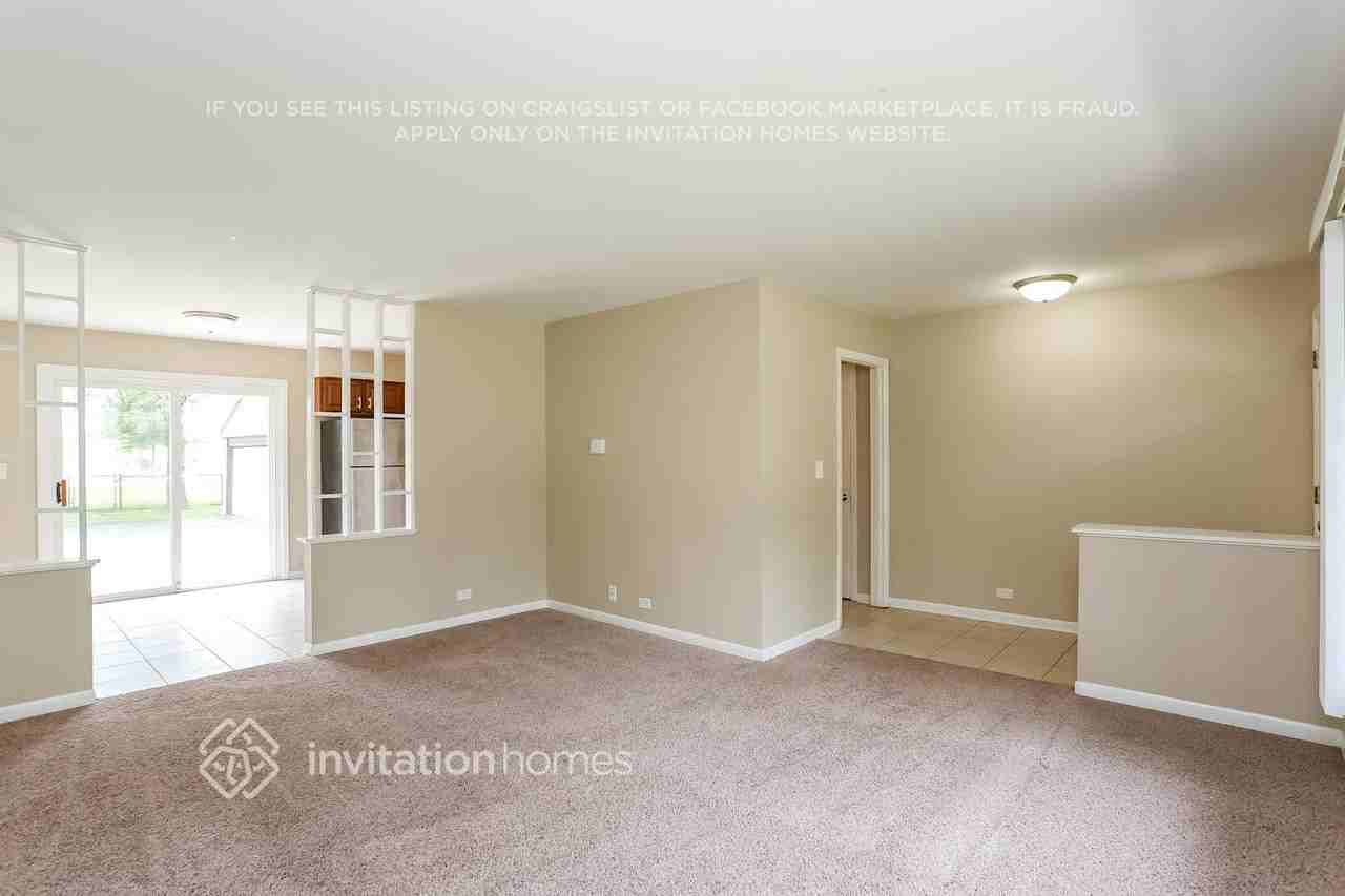 137 Shadywood Ln - Photo 5 of 20