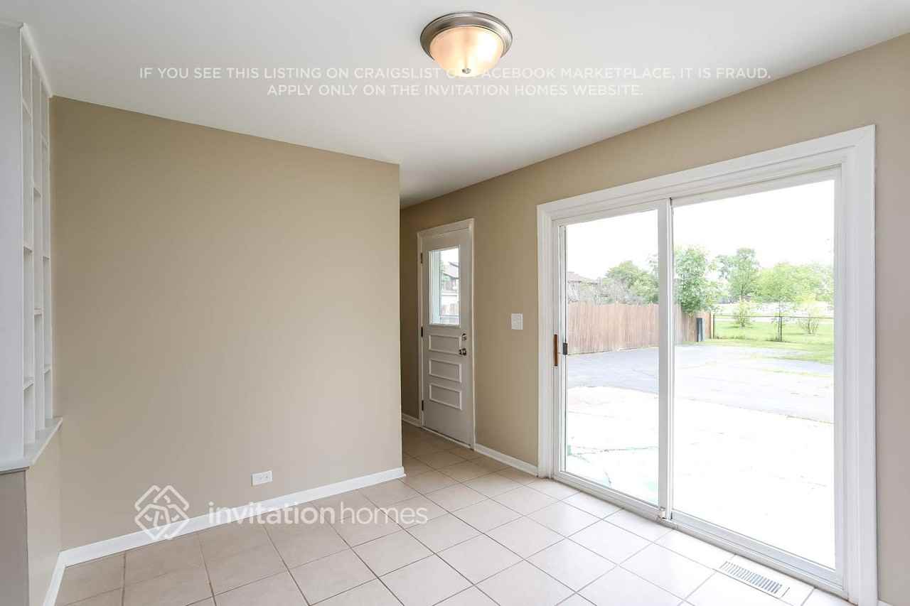 137 Shadywood Ln - Photo 6 of 20