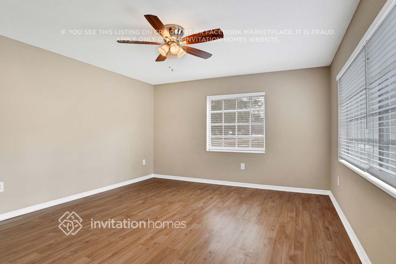 2800 Clearfield Ave - Photo 3 of 25