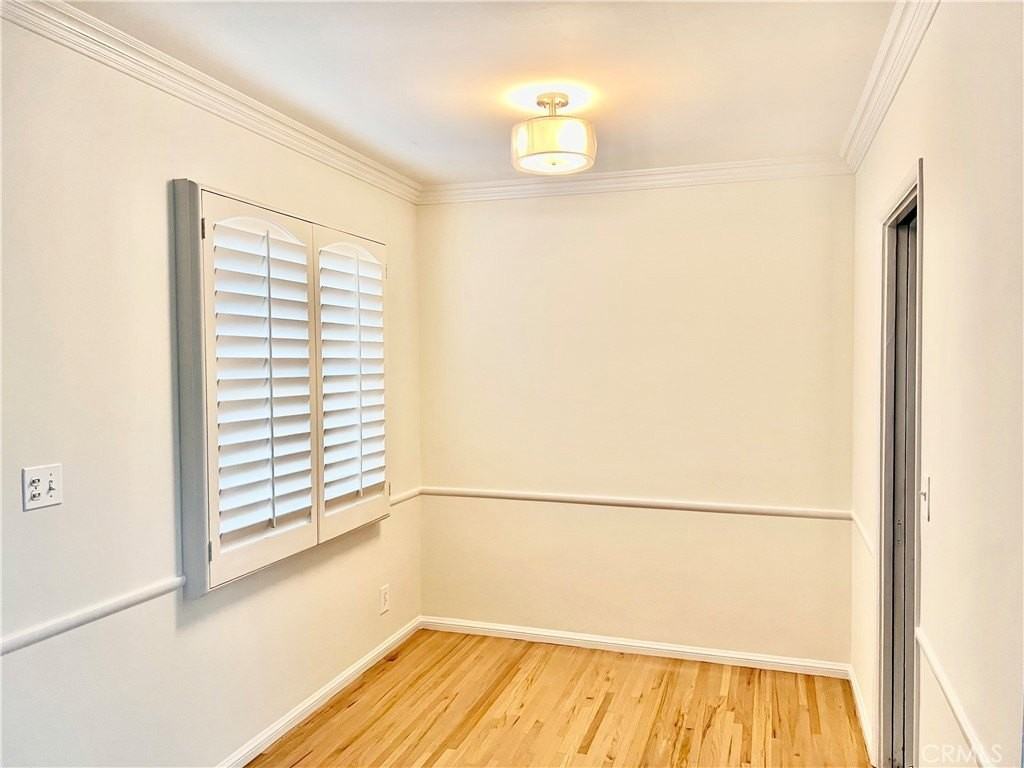 5518 Riviera Way - Photo 7 of 33