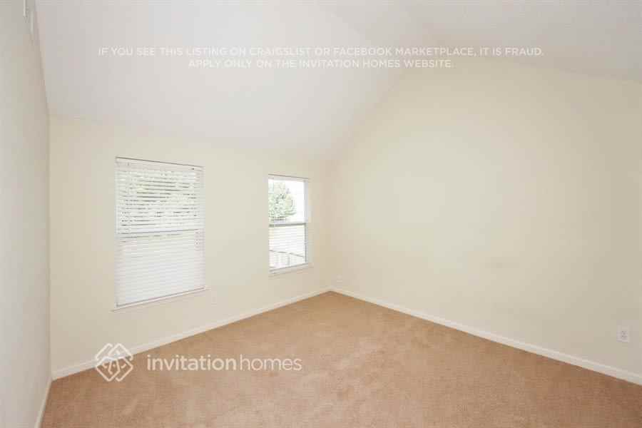 4838 Bryant Dr - Photo 7 of 12