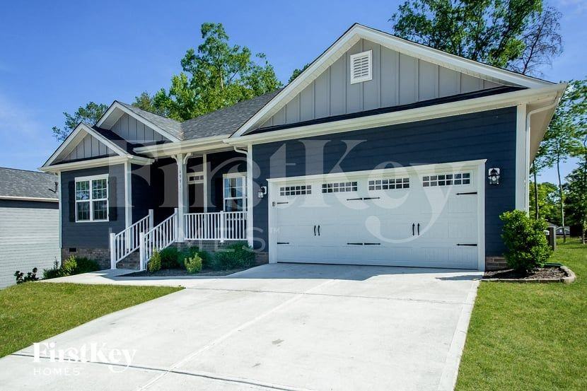 6991 Collinwood Ln - Photo 2 of 15