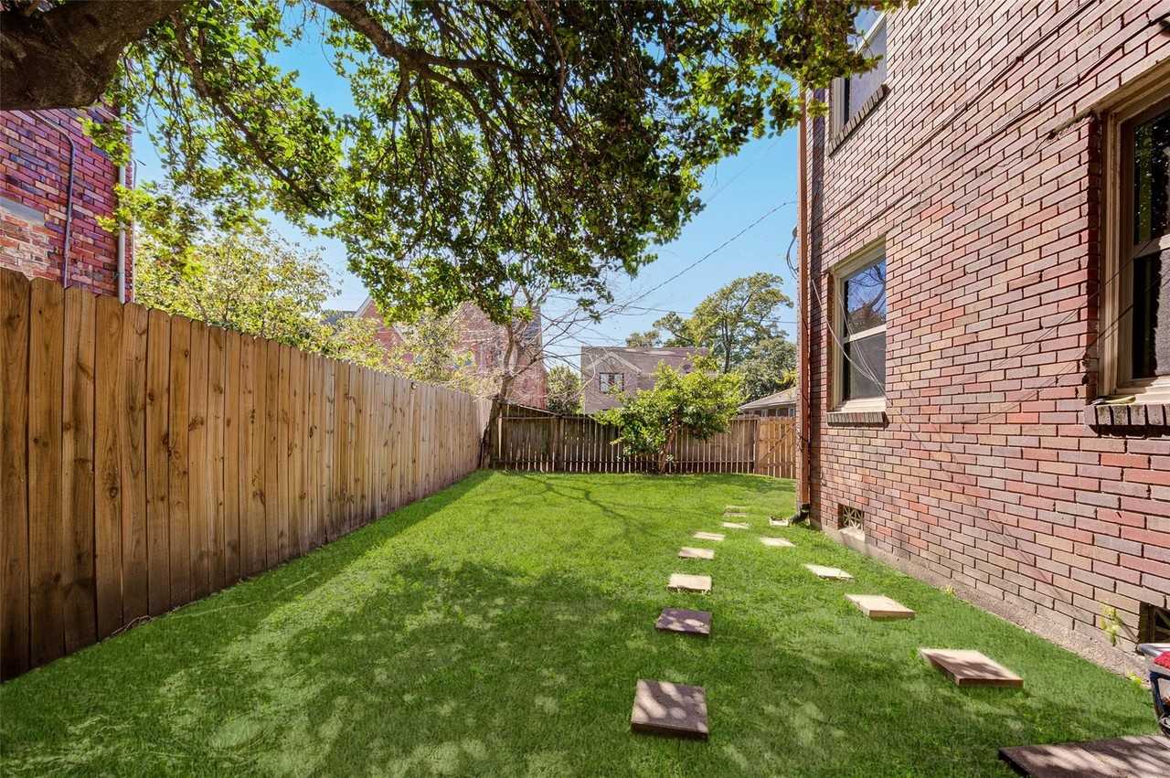 2316 Wentworth St ##B - Photo 3 of 14