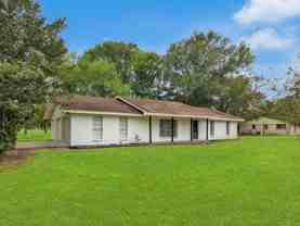 290 E Smith St - Photo 1 of 1