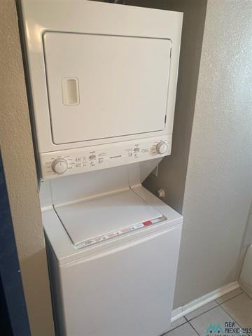 906 Bullock Ct - Photo 3 of 7