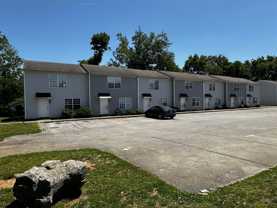 1225 N Lee Dr - Photo 1 of 1