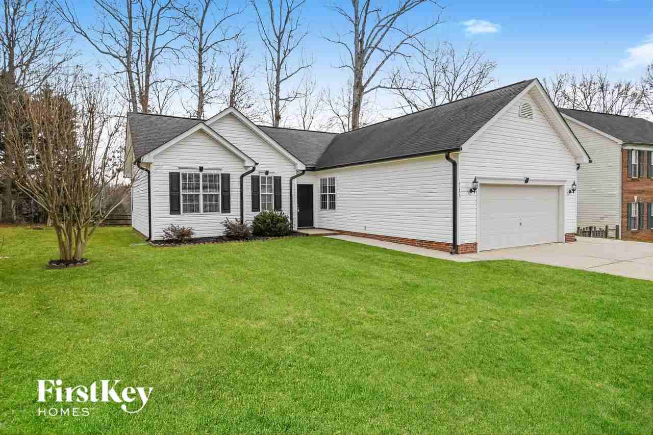 4255 Kiser Woods Dr Sw - Photo 2 of 15