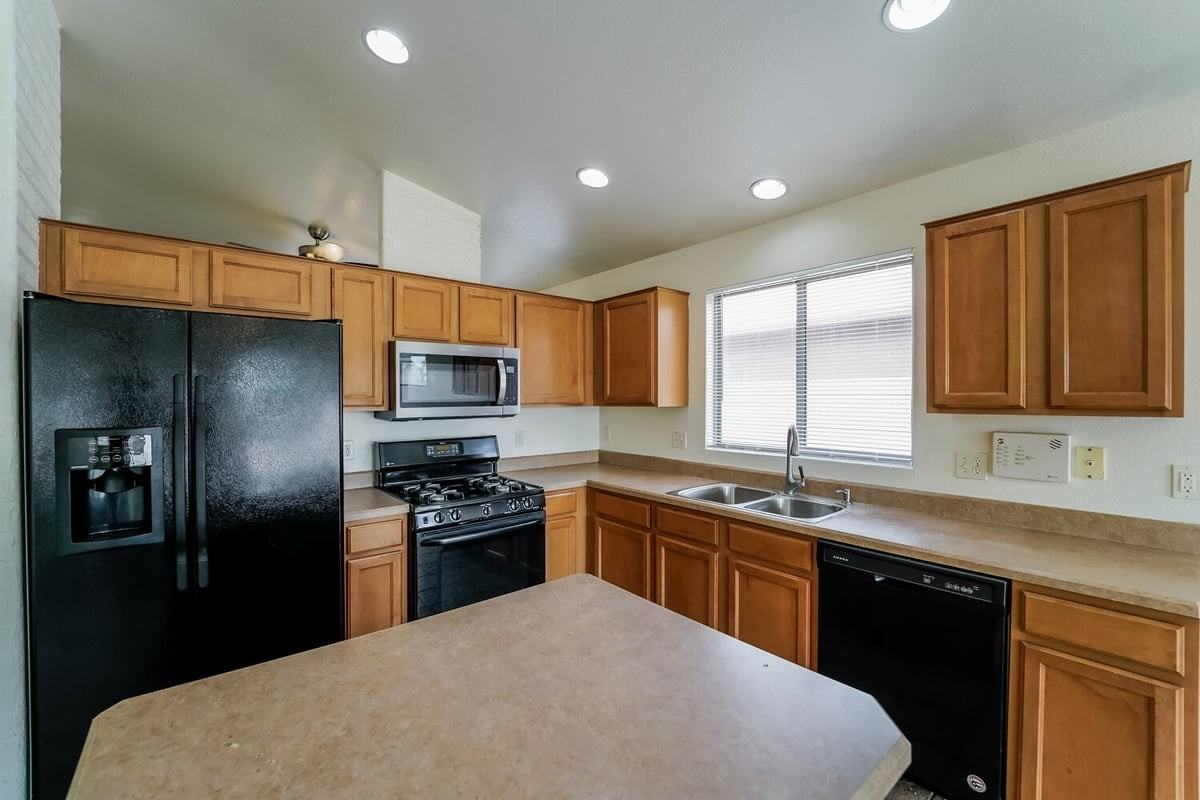 5133 S Lavender Hills Ln - Photo 6 of 15