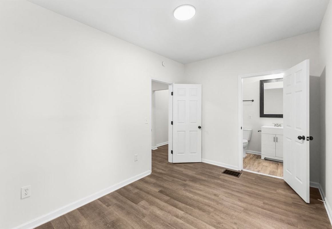 1341 Mooberry St - Photo 6 of 25