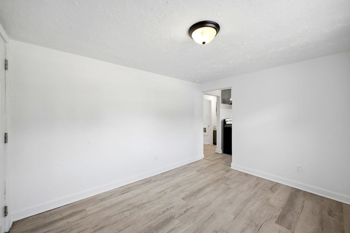 486 Hanley St Apt A #A - Photo 7 of 13