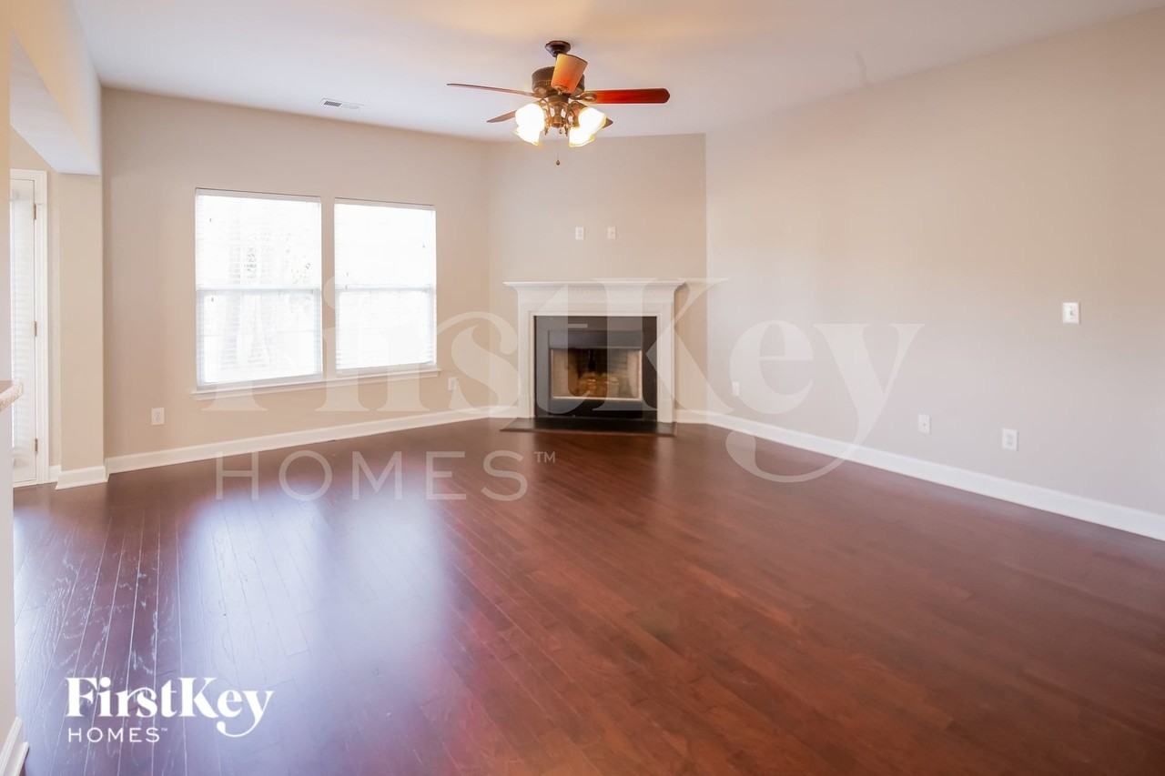 254 Killarney Trl - Photo 3 of 15