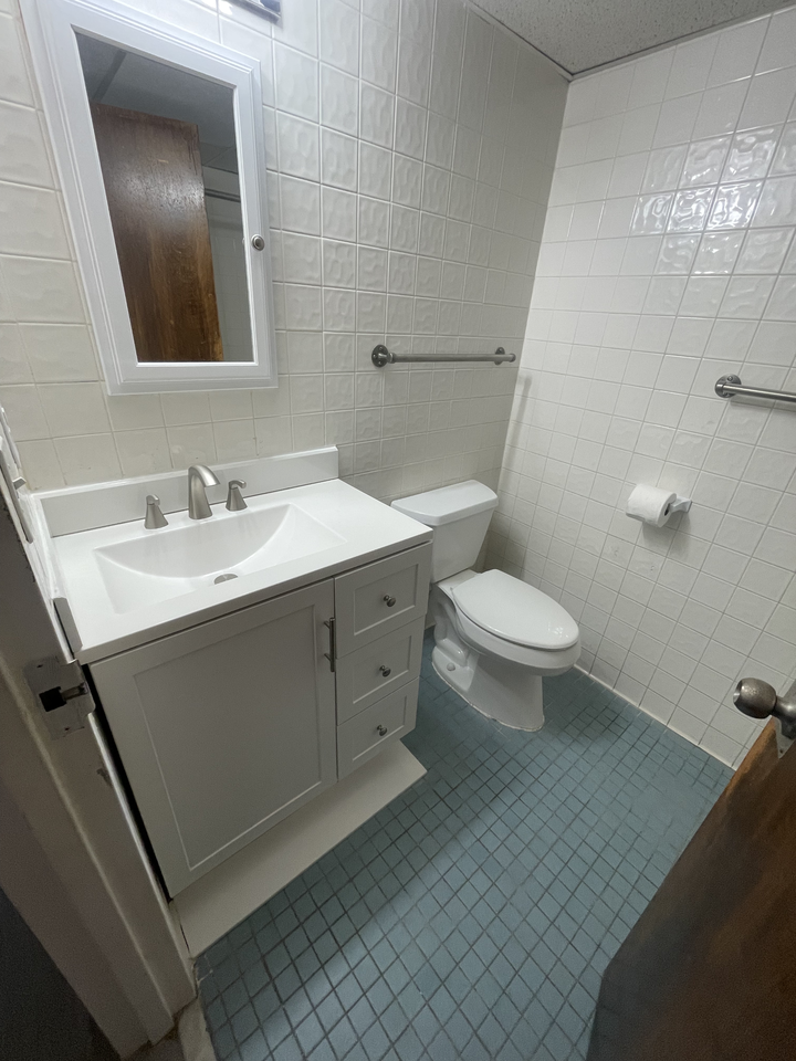 310 Plum St #7 - Photo 3 of 11