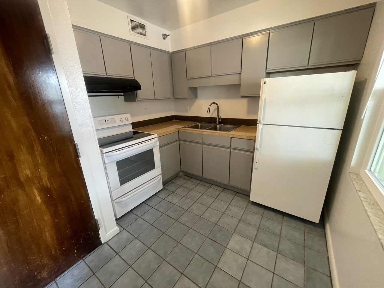 310 Plum St #7 - Photo 4 of 11