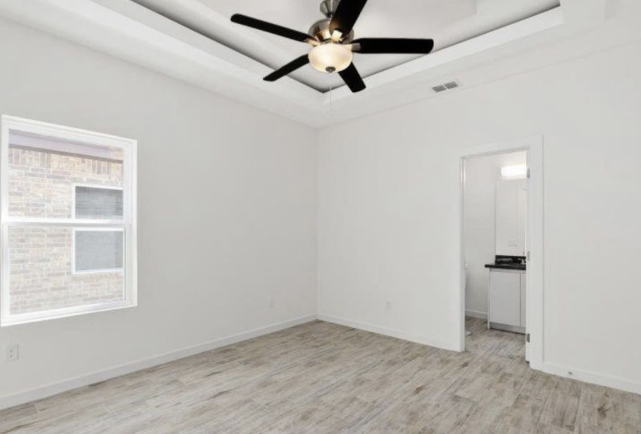 3806 Valeria St #3 - Photo 7 of 13