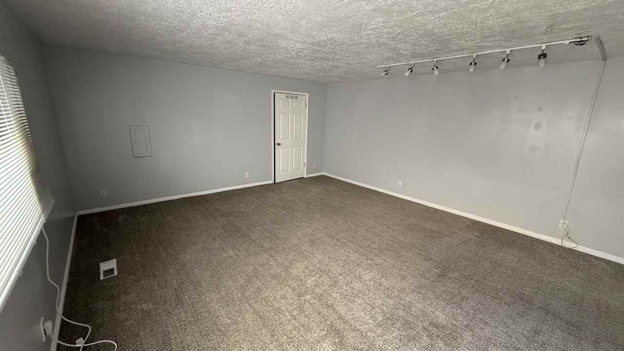 344 S St #4 - Photo 2 of 18
