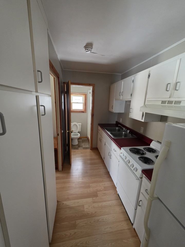 45 E Main St #102 - Photo 2 of 8