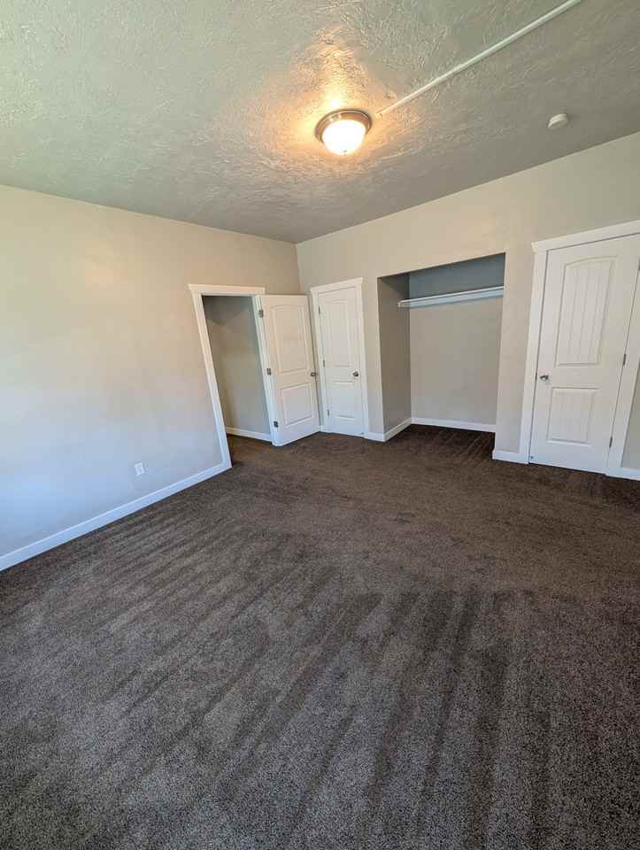 228 Wn, #1 - Photo 6 of 9