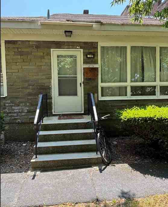 11 Mohawk Ave #10 - Photo 2 of 9