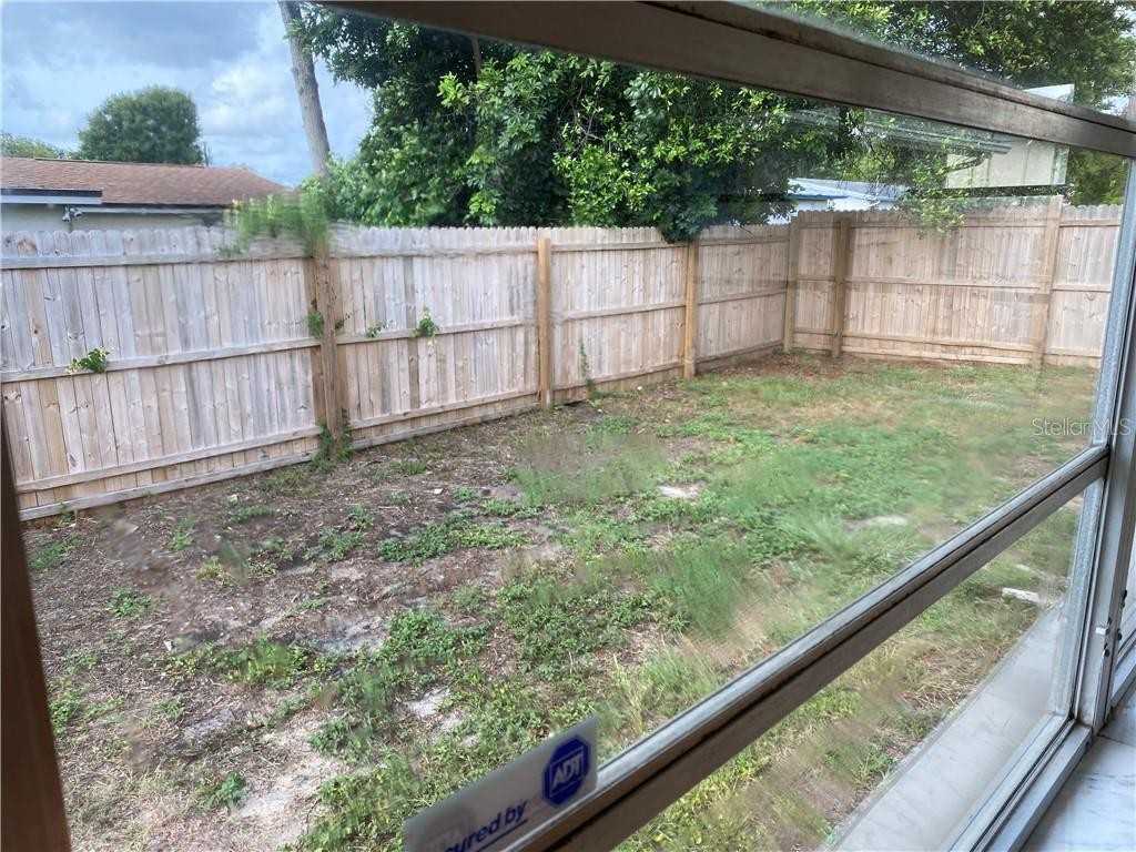 5413 Drift Tide Dr - Photo 2 of 17