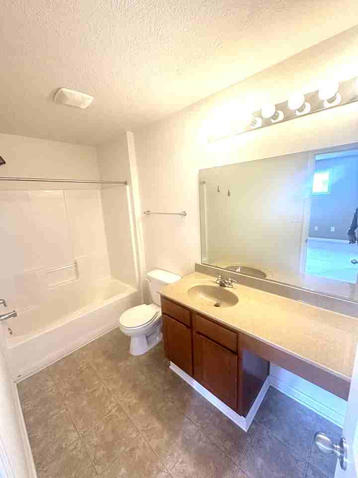 7168 Marshbury Way - Photo 4 of 9