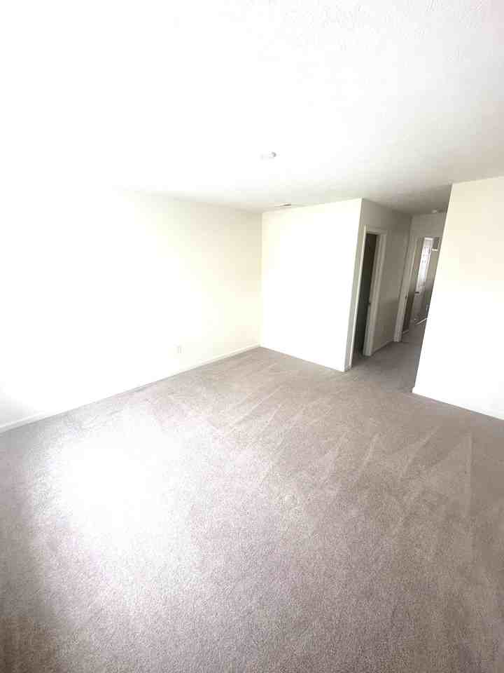 7168 Marshbury Way - Photo 6 of 9