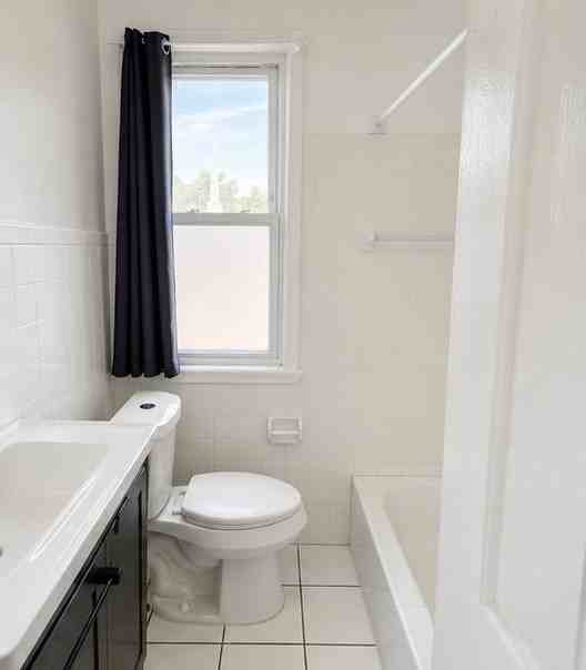 1875 Ewald Cir #2E - Photo 4 of 6