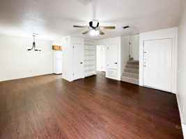 featured image of 115 S Frio St #A