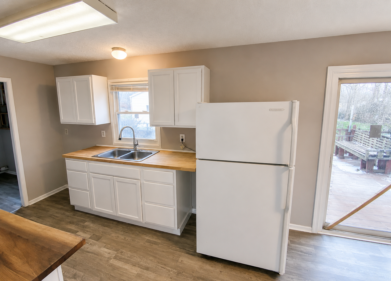 4511 N Kenmore Rd - Photo 4 of 13