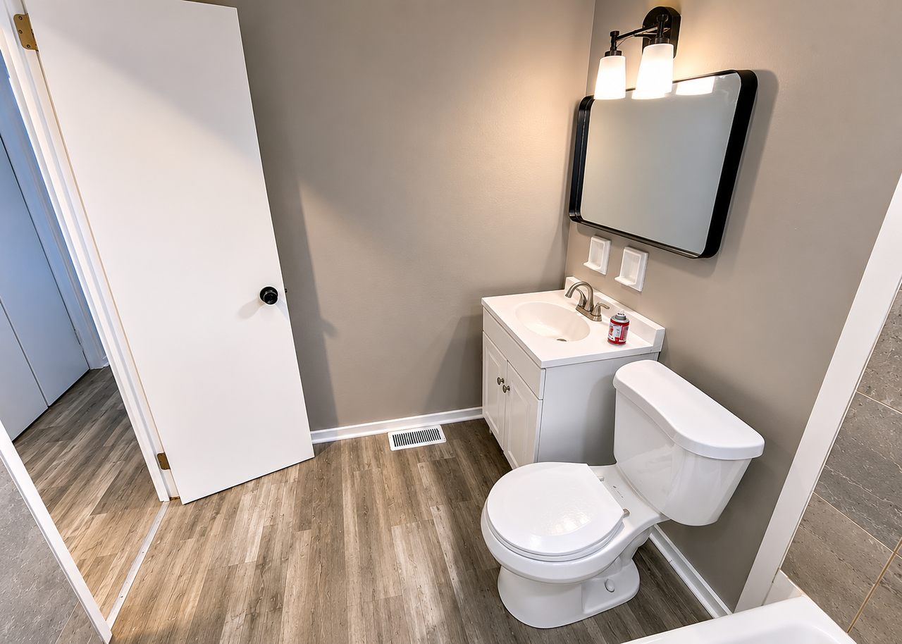 4511 N Kenmore Rd - Photo 5 of 13