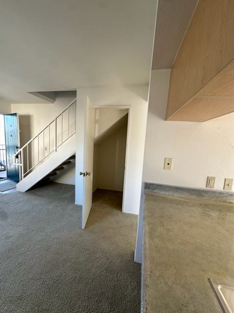 3330 Harding St #J - Photo 6 of 17