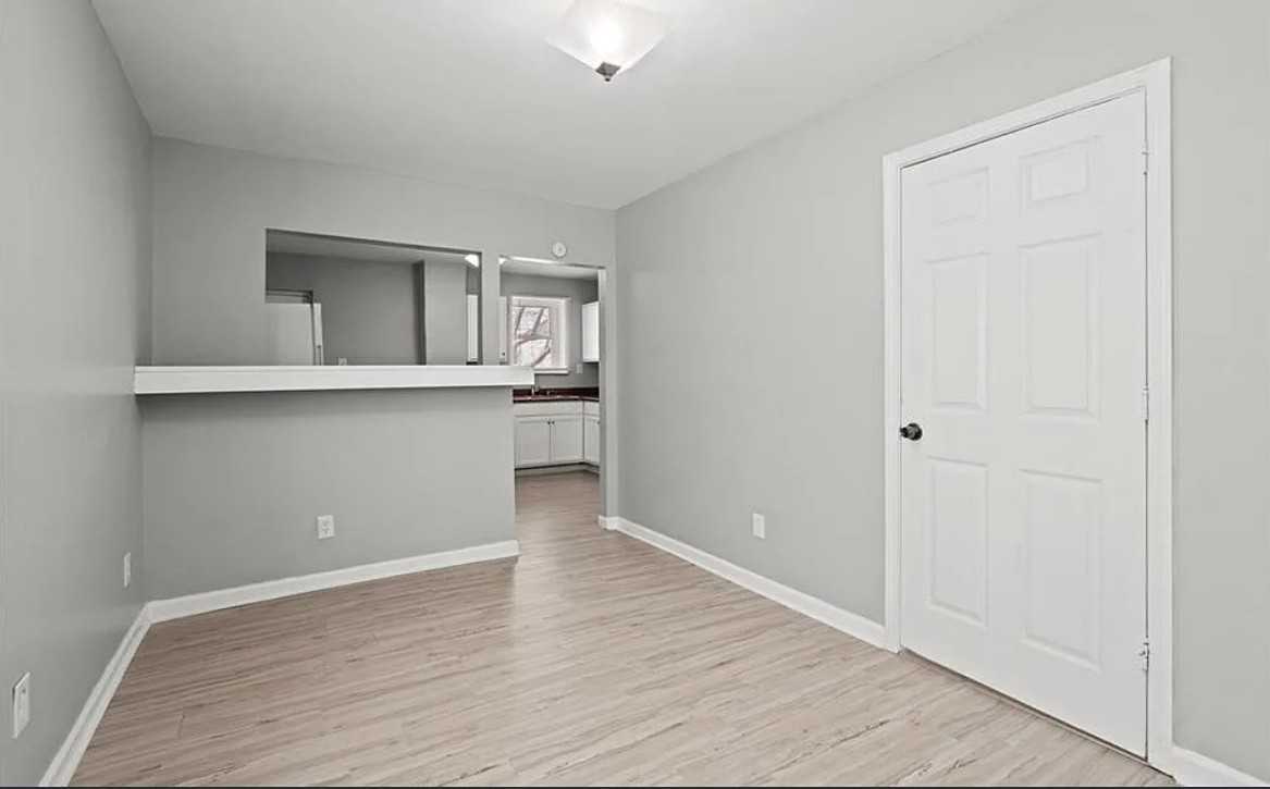 419 Ottawa St - Photo 5 of 20