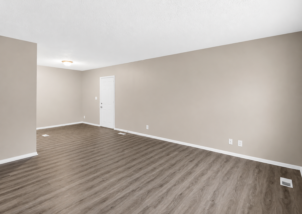 3938 Biscayne Rd - Photo 4 of 11