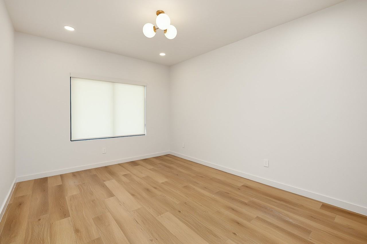 722 Juniper Cir #B - Photo 4 of 18