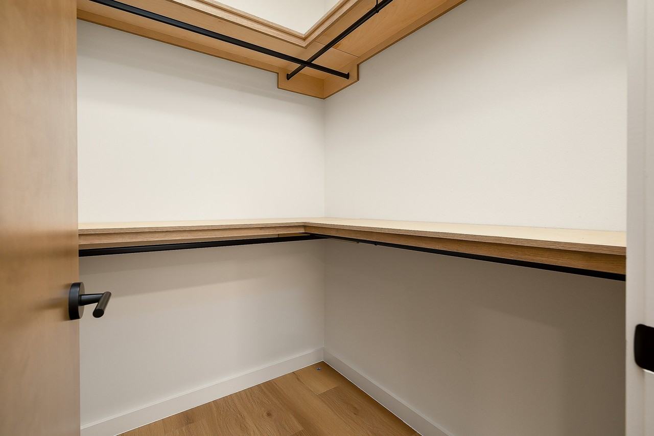 722 Juniper Cir #B - Photo 7 of 18