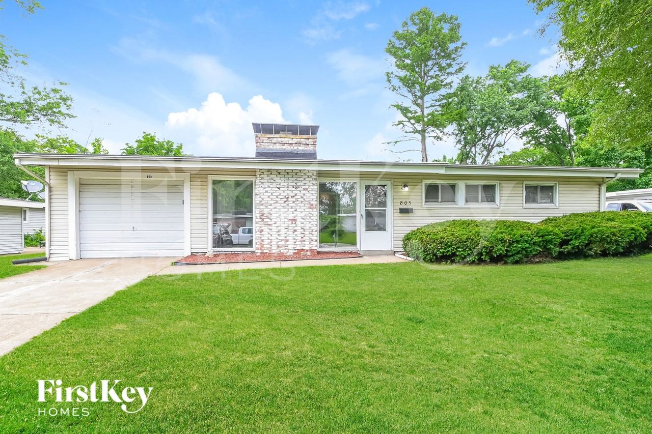 805 Robinwood Dr