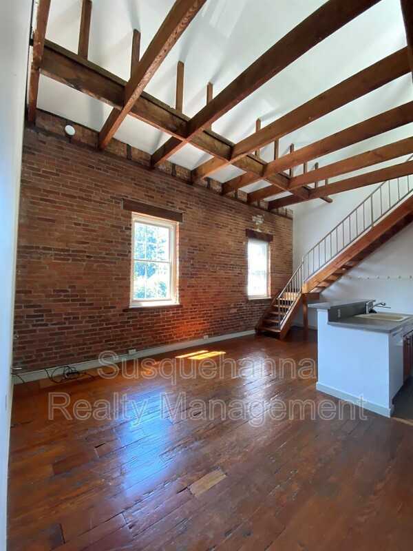 402 W Frederick St #302 - Photo 3 of 9