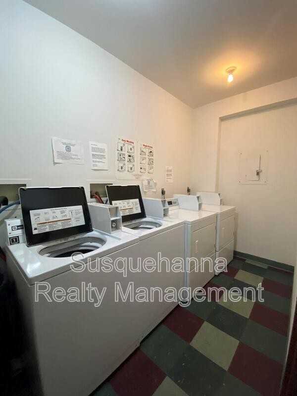 402 W Frederick St #302 - Photo 6 of 9