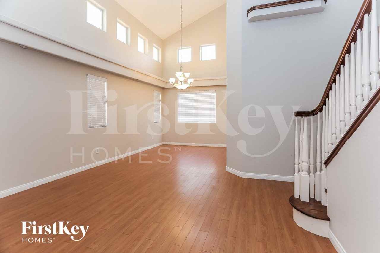 6700 Rio Sands Ct - Photo 3 of 15