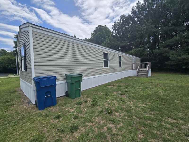 2220 Cattail Cir - Photo 2 of 12