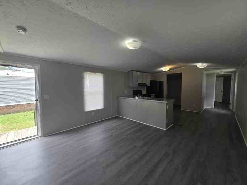2219 Cattail Cir - Photo 3 of 15