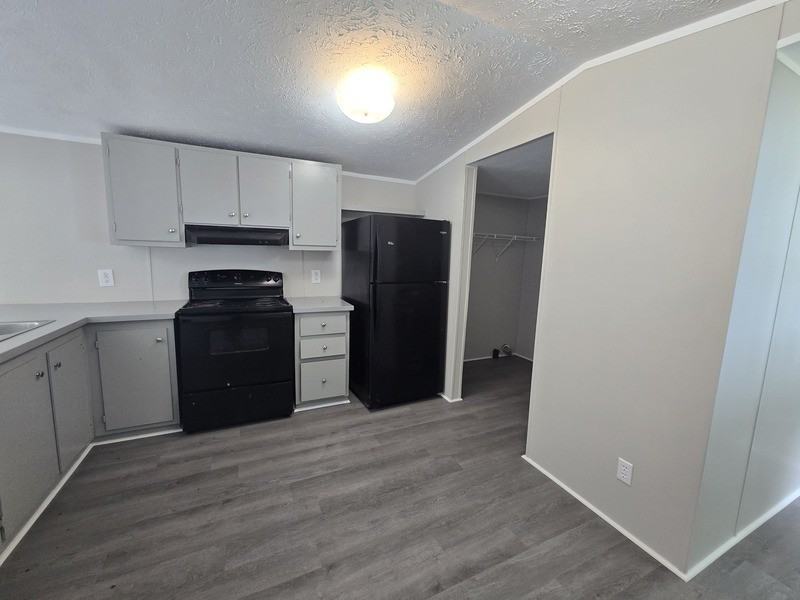 2219 Cattail Cir - Photo 4 of 15