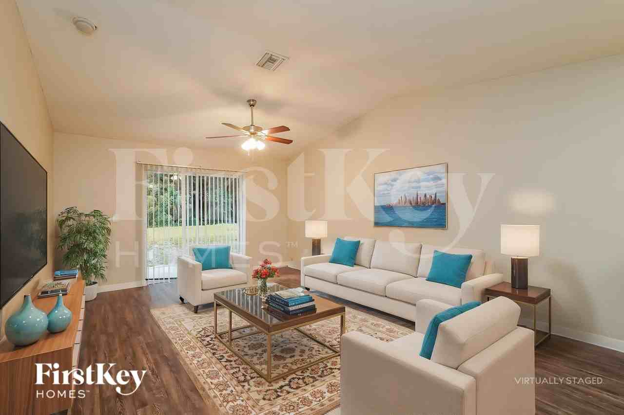 4724 13th St Sw - Photo 3 of 19
