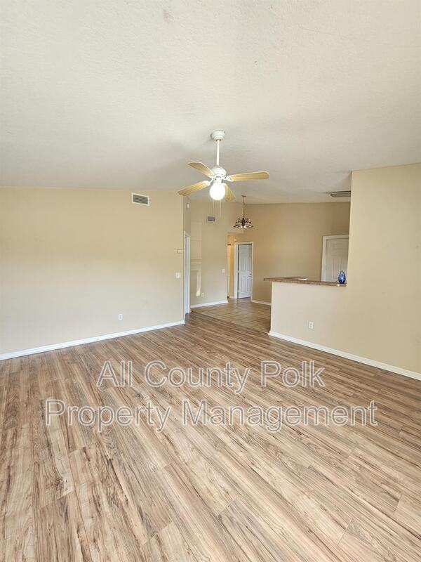1254 34th St Nw - Photo 2 of 15