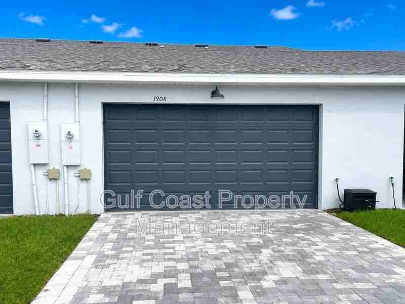 1908 Swivel Ln - Photo 2 of 21