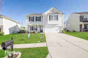 featured image of 2936 Village Center Dr