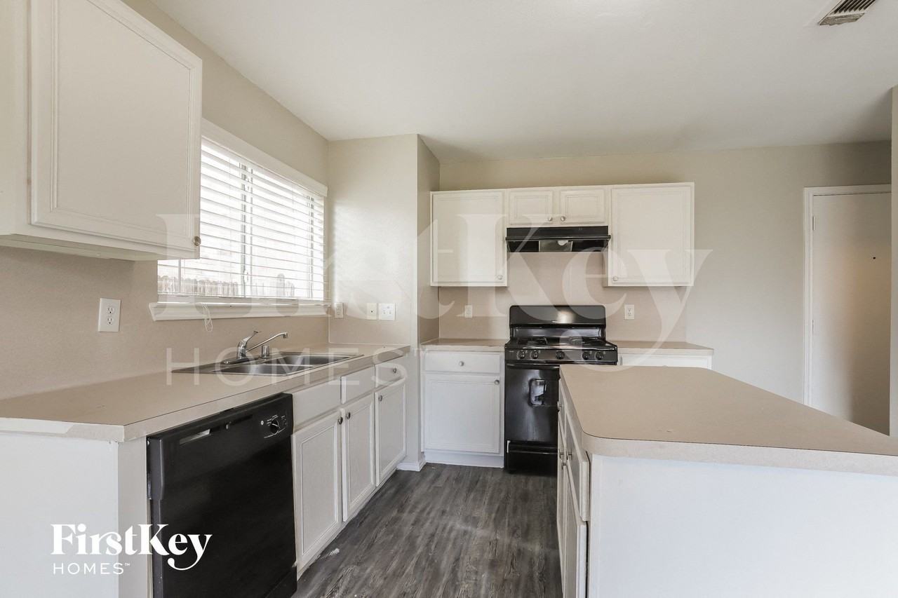 20123 Braley Ct - Photo 6 of 15