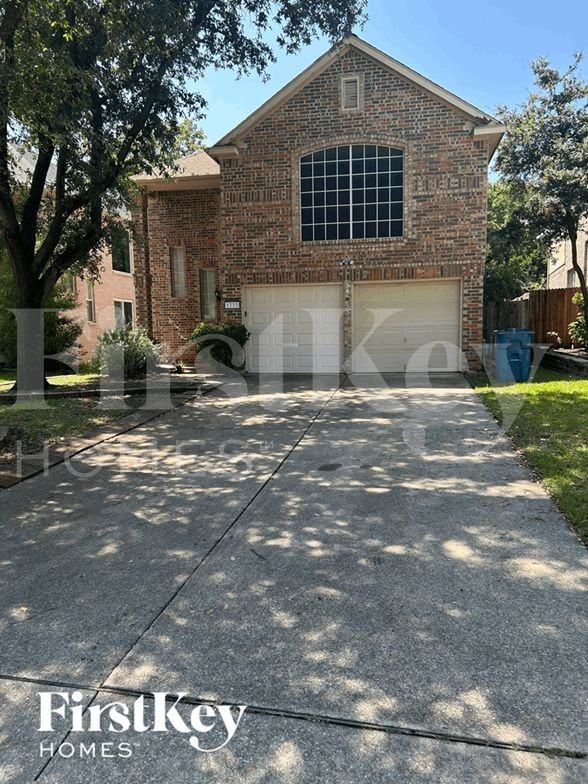 1733 Prescott Dr